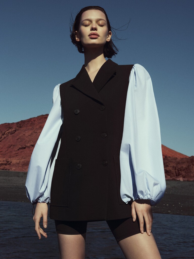 MAAG_WOMAN_02_0068 v2